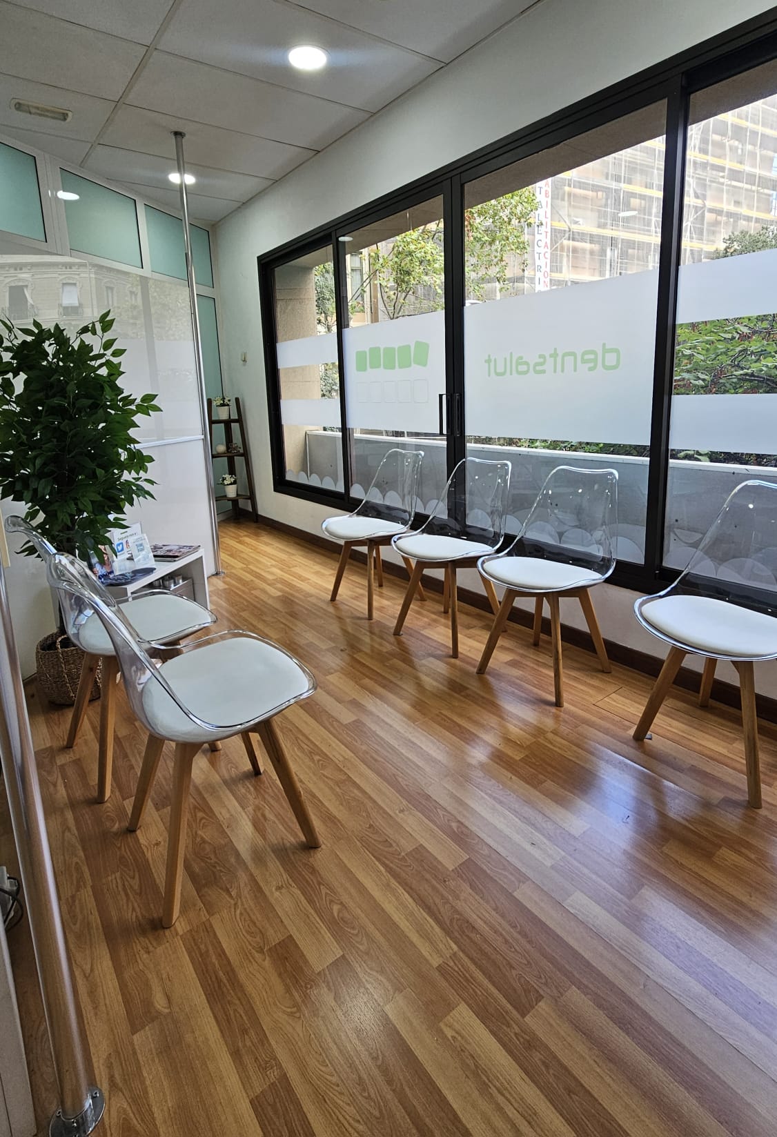 Recepción clínica dental DentSalut Barcelona
